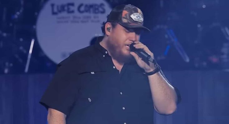 Luke Combs London